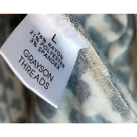 Grayson/Threads Cheetah Knit Tunic Top - Picture 8 of 11